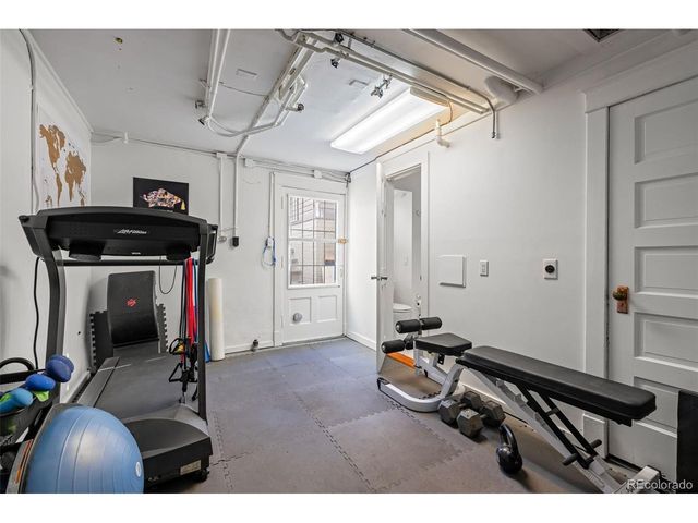 1750 Hudson St, Denver, CO 80220