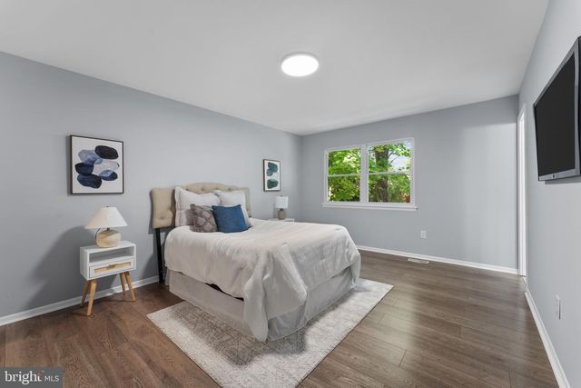 10 IRON BOLT CT, Catonsville, MD 21228