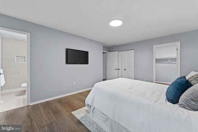 10 IRON BOLT CT, Catonsville, MD 21228