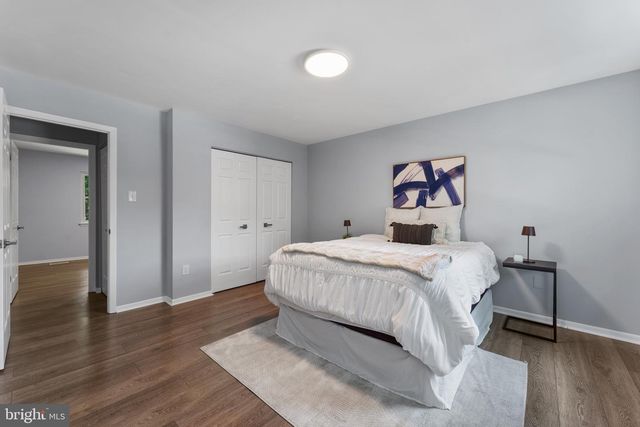 10 IRON BOLT CT, Catonsville, MD 21228