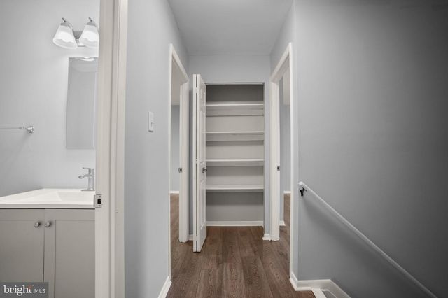 10 IRON BOLT CT, Catonsville, MD 21228