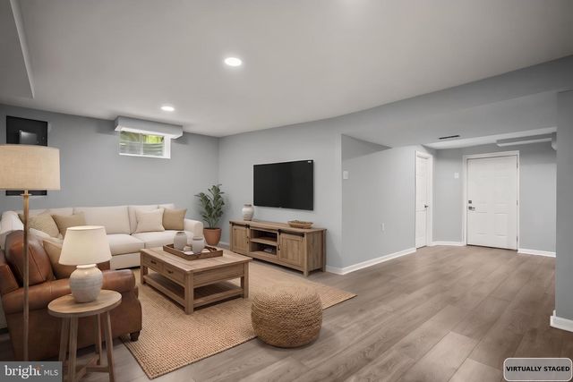 10 IRON BOLT CT, Catonsville, MD 21228