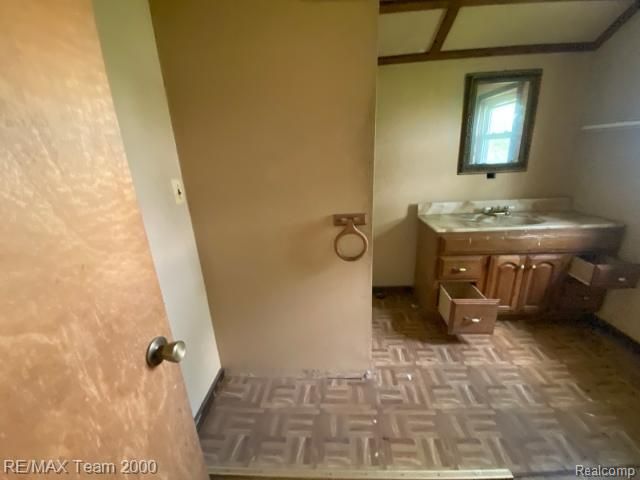 58250 Main Street, New Haven, MI 48048