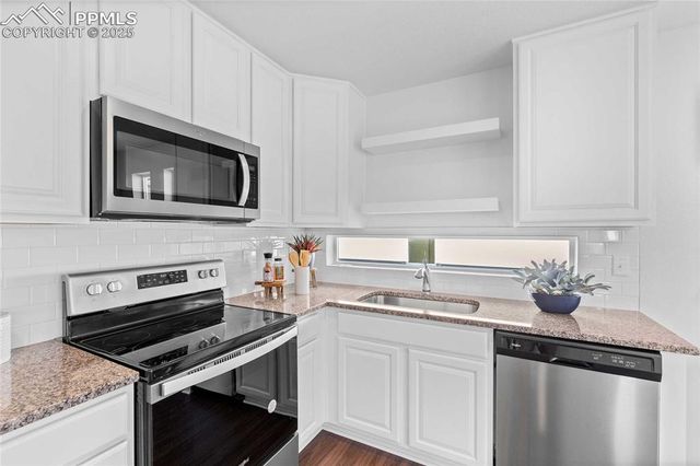 9234 Oro City Loop, Colorado Springs, CO 80927