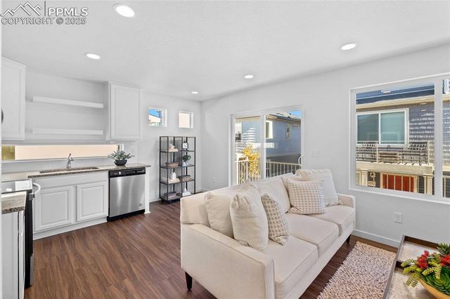 9234 Oro City Loop, Colorado Springs, CO 80927