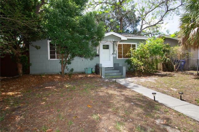 2222 34TH AVENUE N, St Petersburg, FL 33713