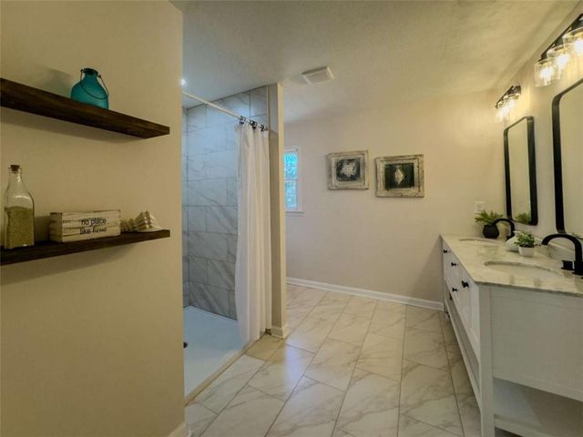 2541 Winding Lake Trail, Conyers, GA 30012