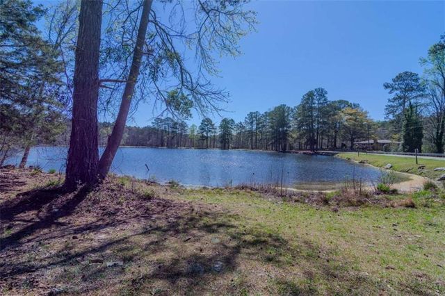 2541 Winding Lake Trail, Conyers, GA 30012