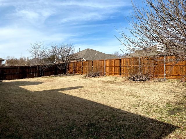 15674 Wrangler Drive, Frisco, TX 75035