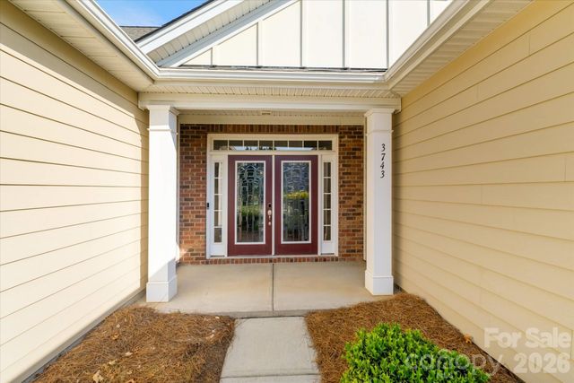 3743 Salvistrin Street, Charlotte, NC 28214