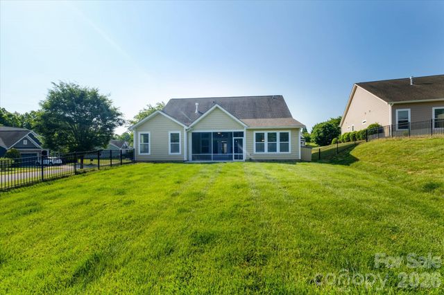 3743 Salvistrin Street, Charlotte, NC 28214