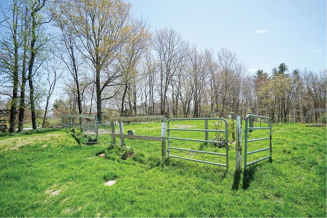 197 Chester Street, Chester, NH 03036