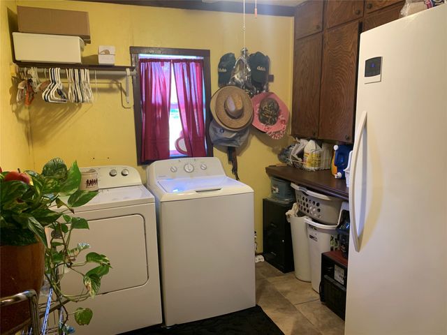 248 Rs County Road 1490, Point, TX 75472