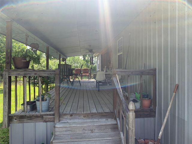 248 Rs County Road 1490, Point, TX 75472