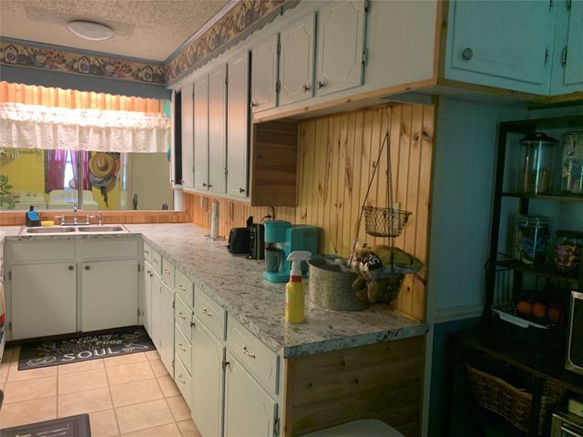 248 Rs County Road 1490, Point, TX 75472