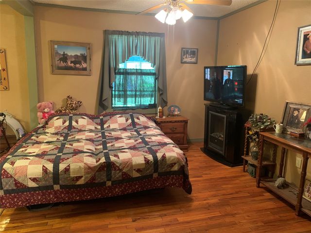 248 Rs County Road 1490, Point, TX 75472