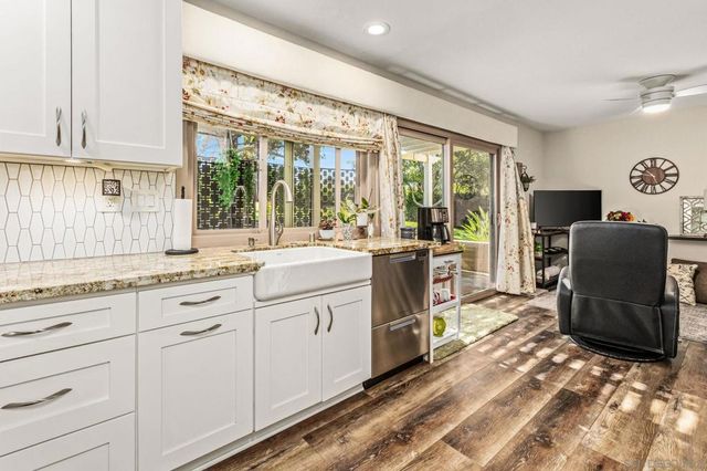 17357 Plaza Maria, San Diego, CA 92128