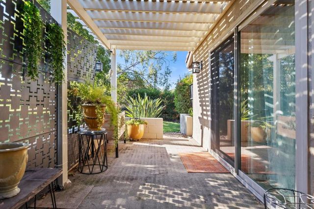 17357 Plaza Maria, San Diego, CA 92128