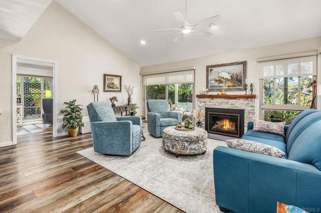 17357 Plaza Maria, San Diego, CA 92128