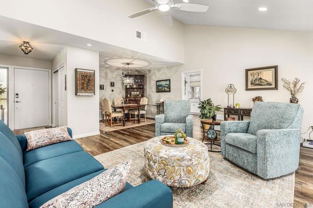 17357 Plaza Maria, San Diego, CA 92128