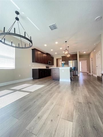 33234 SYCAMORE LEAF DRIVE, Wesley Chapel, FL 33545