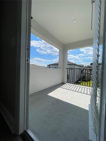 33234 SYCAMORE LEAF DRIVE, Wesley Chapel, FL 33545