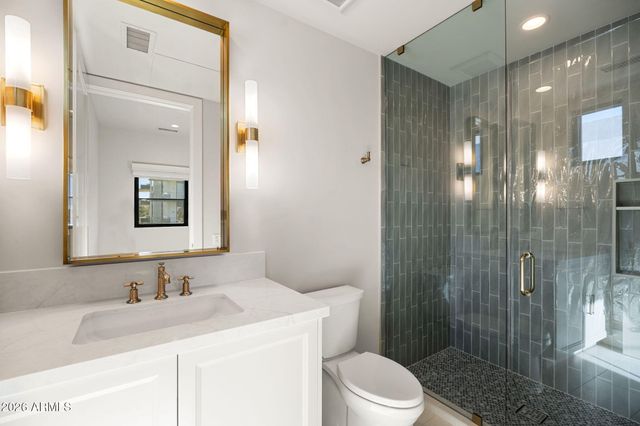 4863 N ASCENT Drive, Scottsdale, AZ 85251