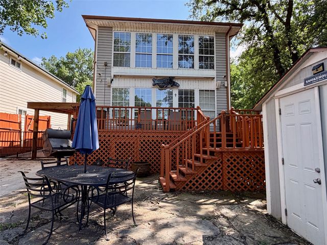 1152 W Lake Drive, Weatherford, TX 76087