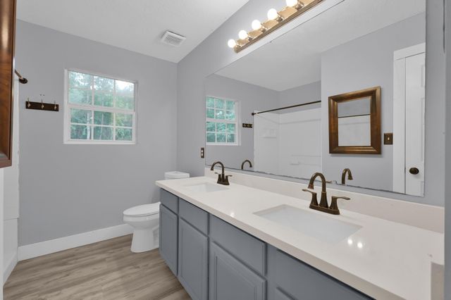 1001 Oak Ridge Road, Willis, TX 77378