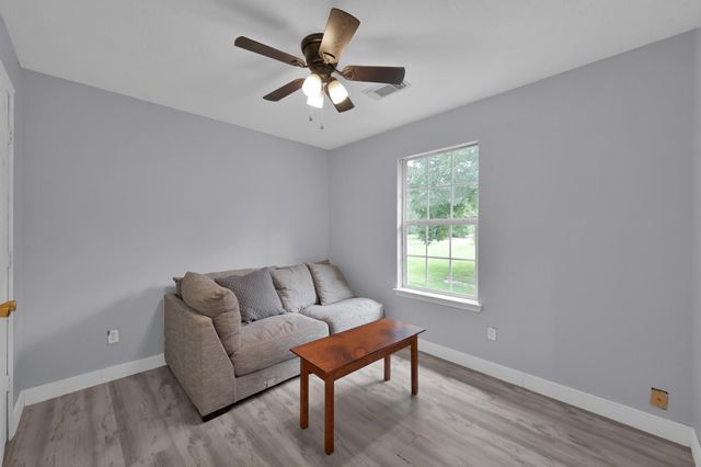 1001 Oak Ridge Road, Willis, TX 77378