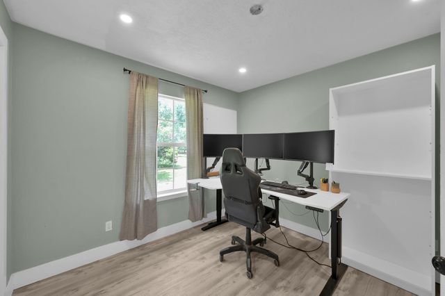 1001 Oak Ridge Road, Willis, TX 77378