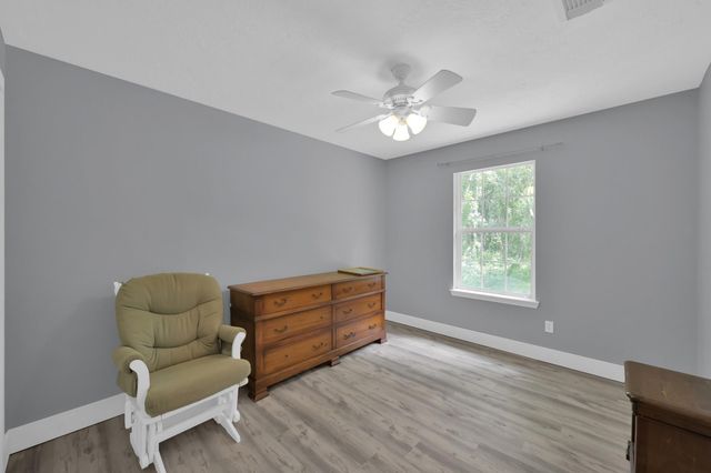 1001 Oak Ridge Road, Willis, TX 77378