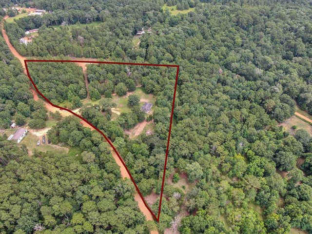 1001 Oak Ridge Road, Willis, TX 77378