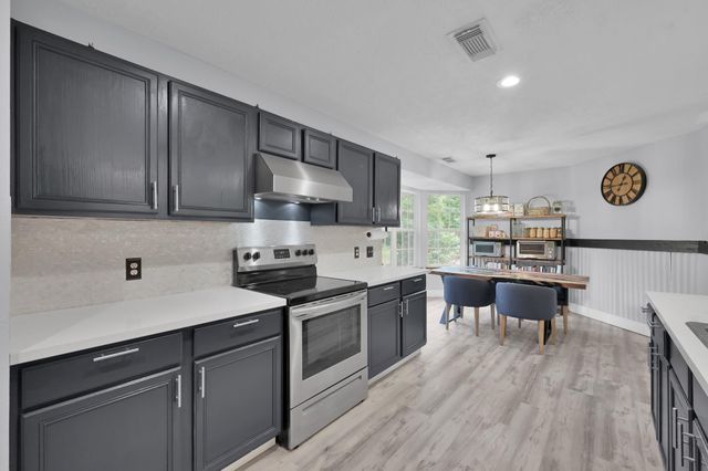 1001 Oak Ridge Road, Willis, TX 77378