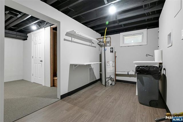 25 Marinus Street, Rochelle Park, NJ 07662