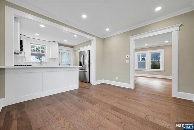 25 Marinus Street, Rochelle Park, NJ 07662