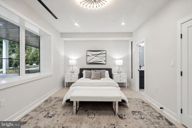 4920 NW LOUGHBORO RD NW, Washington, DC 20016