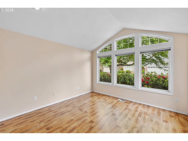 16730 Sw JORDAN Way, Portland, OR 97224