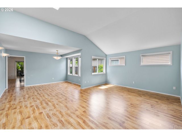 16730 Sw JORDAN Way, Portland, OR 97224