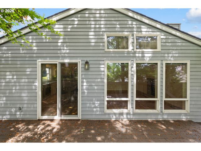 16730 Sw JORDAN Way, Portland, OR 97224