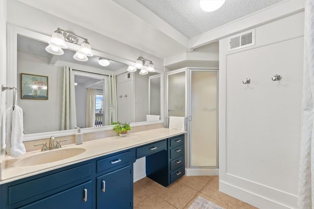 16526 Jamaica Beach Road, Jamaica Beach, TX 77554