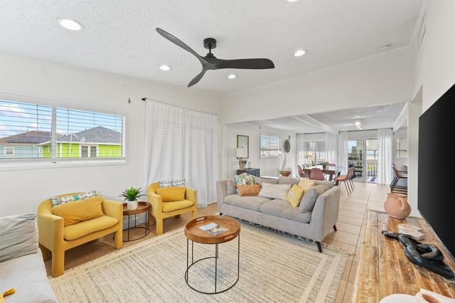 16526 Jamaica Beach Road, Jamaica Beach, TX 77554