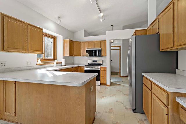 2950 Overlook Avenue N, Stillwater, MN 55082