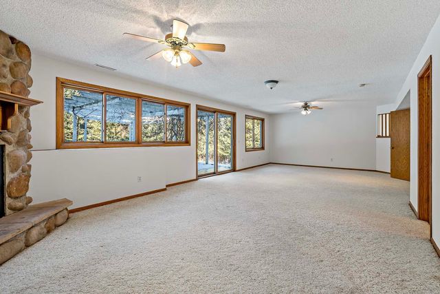 2950 Overlook Avenue N, Stillwater, MN 55082