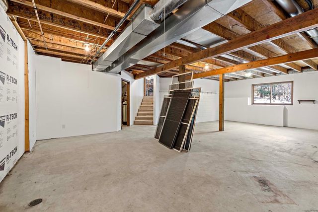 2950 Overlook Avenue N, Stillwater, MN 55082