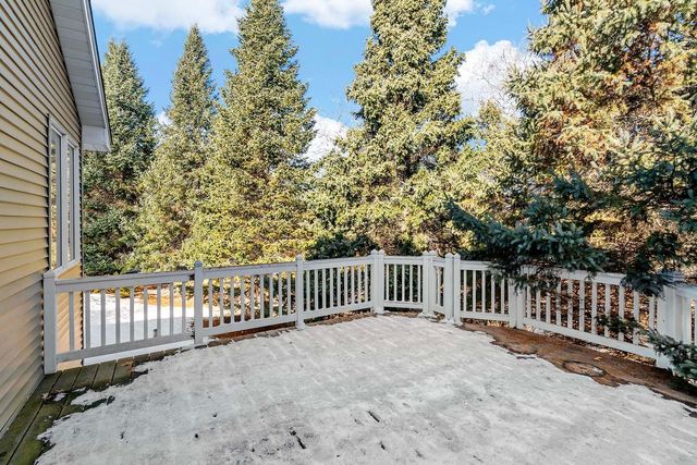 2950 Overlook Avenue N, Stillwater, MN 55082