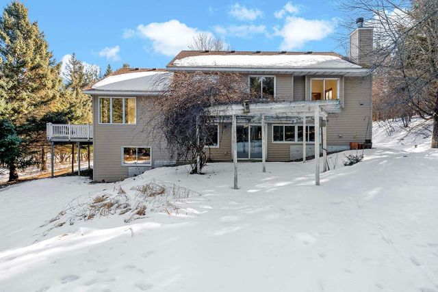 2950 Overlook Avenue N, Stillwater, MN 55082