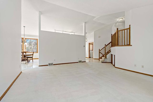 2950 Overlook Avenue N, Stillwater, MN 55082