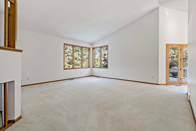 2950 Overlook Avenue N, Stillwater, MN 55082