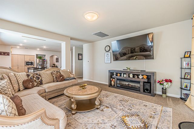 1104 Goldenrod Drive, Godley, TX 76044